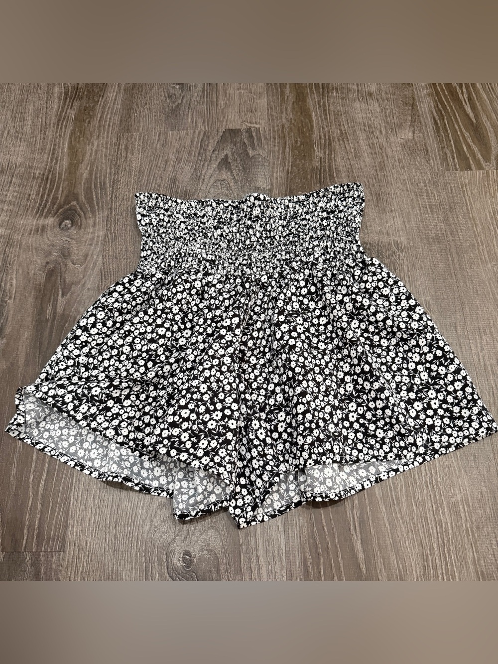 Shein Black and White Floral High Rise Shorts